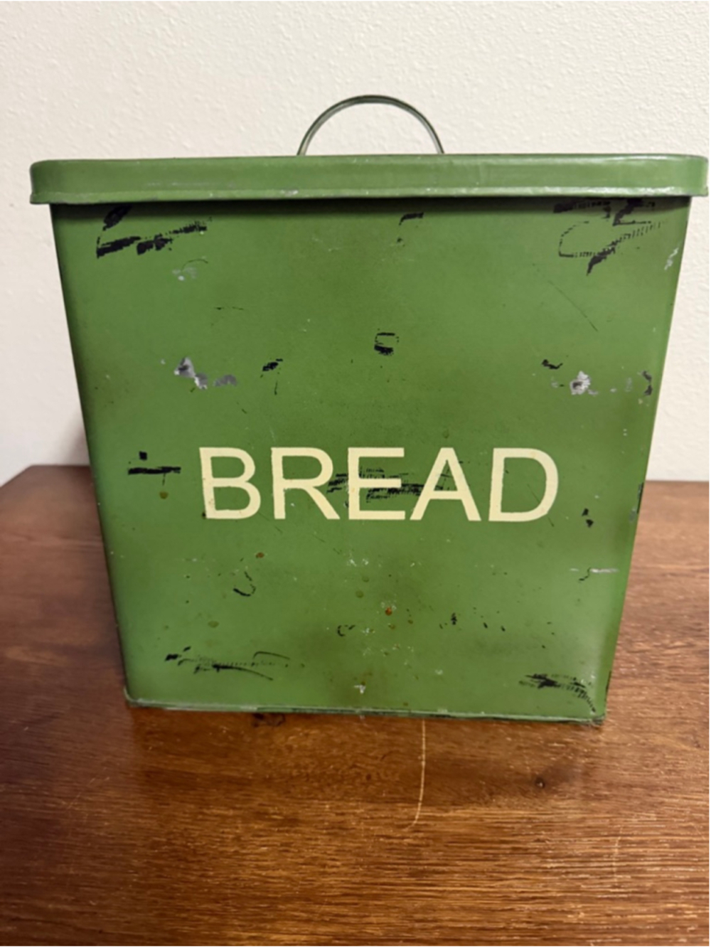 Rustic Metal Bread Box Green Farmhouse Kitchen Storage Tin w/ Lid Distressed Dec
